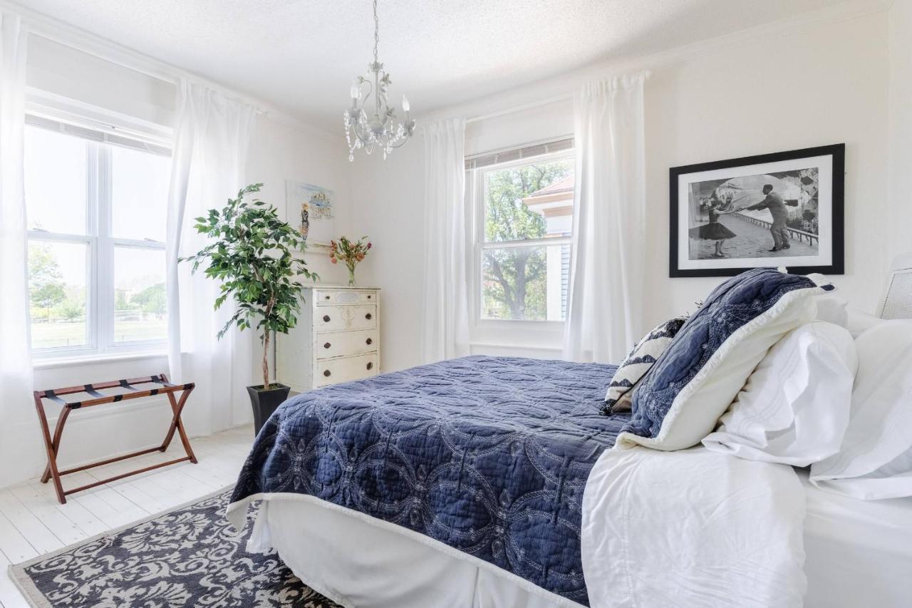 Boutique Apartment In 1905 Victorian Home - Plaza - Westport แคนซัสซิตี ภายนอก รูปภาพ